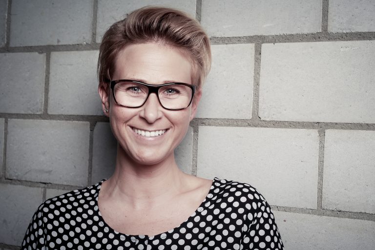 CV-foto, bewerbungsfoto, fotograf bewerbungen, zürich, winterthur, wallisellen, personal branding, business portrait, portrait, corporate portrait, porträt, bewerbungsbild, headshot, firmenportrait, mitarbeiter portrait