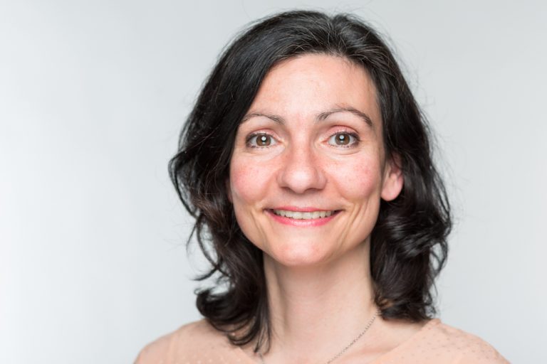 CV-foto, bewerbungsfoto, fotograf bewerbungen, zürich, winterthur, wallisellen, personal branding, business portrait, portrait, corporate portrait, porträt, bewerbungsbild, headshot, firmenportrait, mitarbeiter portrait